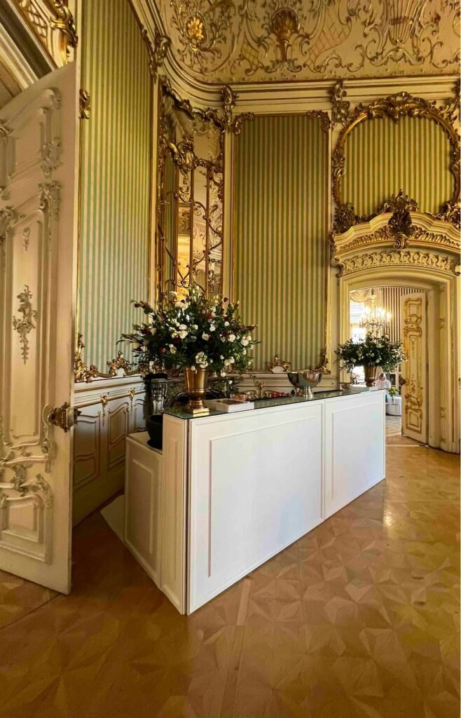 mobilsofa-boutique-baroque-3-min