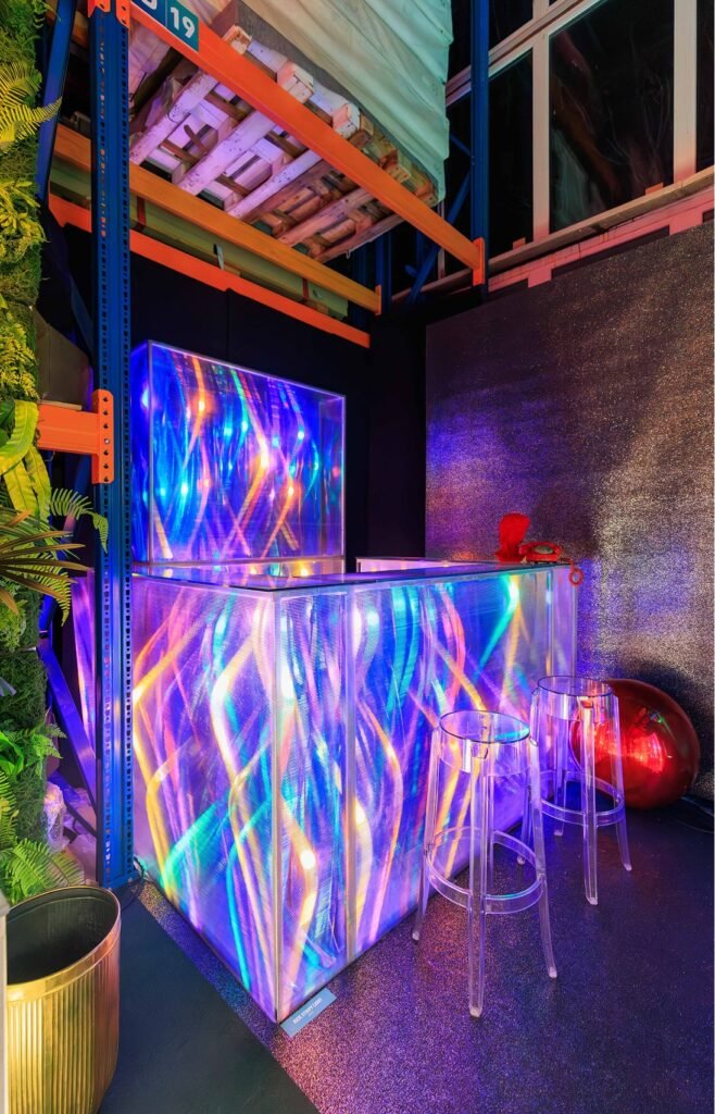 mobilsofa-stripy-9-min